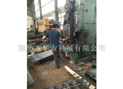 點擊查看詳細(xì)信息<br>標(biāo)題：華友機械車間一角 閱讀次數(shù)：8891